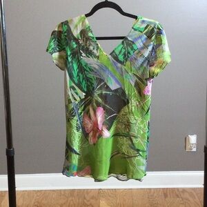 NWT L Miss Nikky reversible colorful floral top